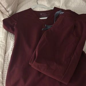 Figs maroon XS scrubs. Jogger bottom